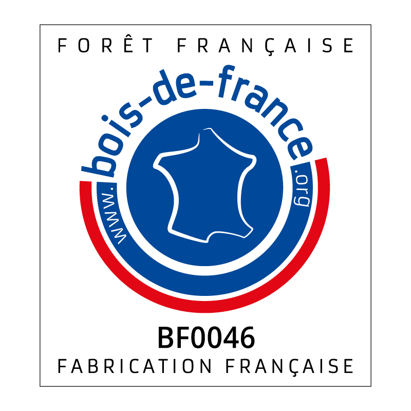 Logo du label Bois de France avec la carte de la France stylisée et les mentions "Forêt française" et "Fabrication française", garantissant l’origine locale du bois utilisé.